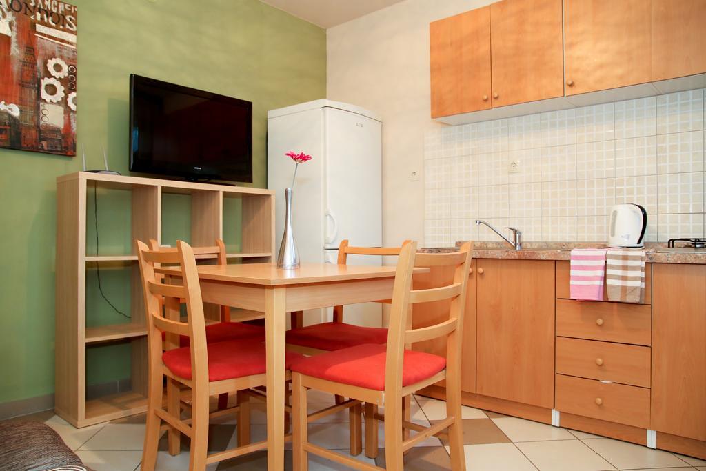 Tiho'S Apartments Split Bagian luar foto